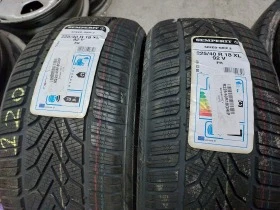 Гуми Зимни 225/40R18, снимка 3 - Гуми и джанти - 39125894