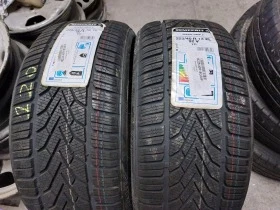 Гуми Зимни 225/40R18, снимка 1 - Гуми и джанти - 39125894