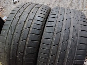 Гуми Летни 245/40R19, снимка 2 - Гуми и джанти - 39142525