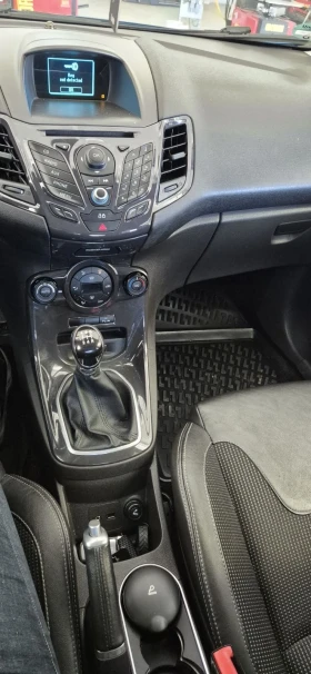 Ford Fiesta 1.6 TDCI, снимка 10
