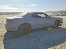 Dodge Challenger 6.4l R, снимка 3