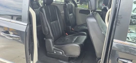 Chrysler Town and Country 3.6, снимка 10