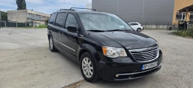 Chrysler Town and Country 3.6, снимка 3