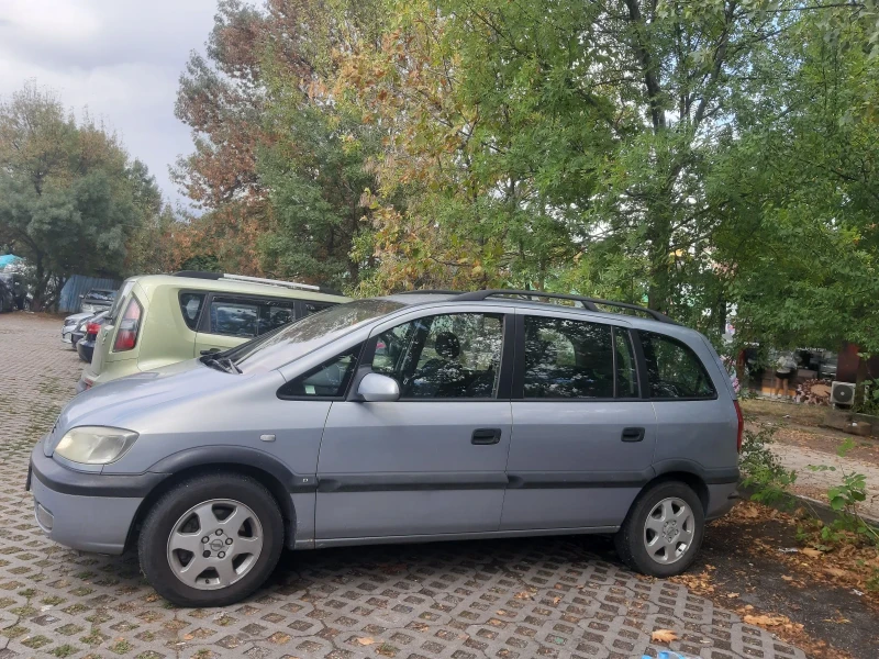 Opel Zafira, снимка 4 - Автомобили и джипове - 47236550