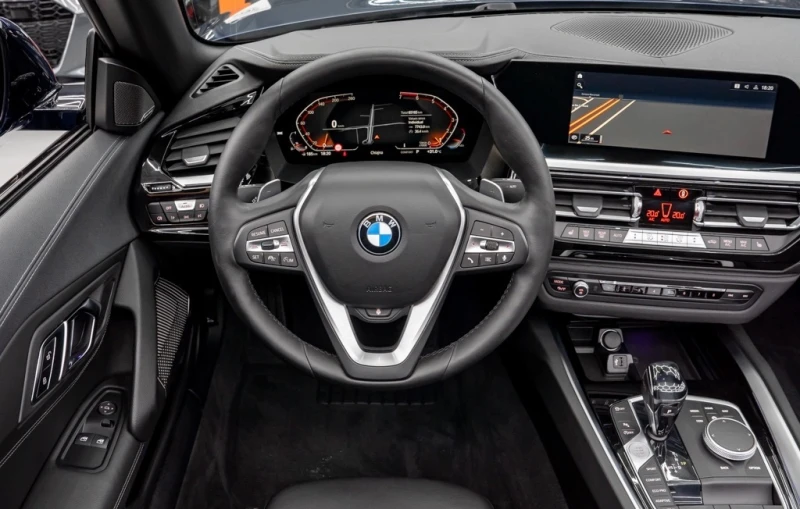 BMW Z4 sDrive20i , снимка 8 - Автомобили и джипове - 47378648