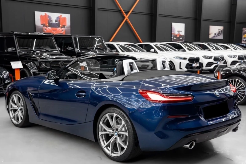 BMW Z4 sDrive20i , снимка 3 - Автомобили и джипове - 47378648