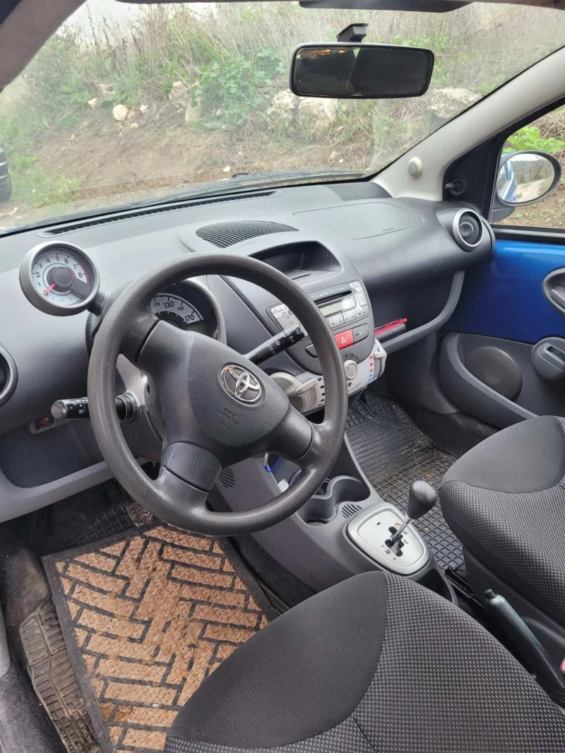 Toyota Aygo, снимка 7 - Автомобили и джипове - 47432744