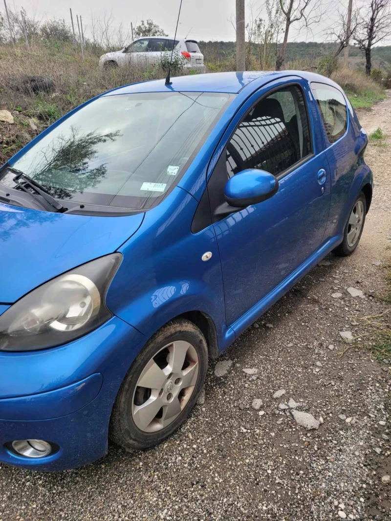 Toyota Aygo, снимка 1 - Автомобили и джипове - 47432744