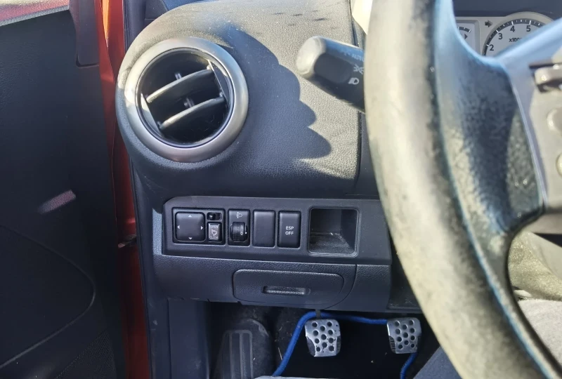 Nissan Note 1.6 Acenta, снимка 10 - Автомобили и джипове - 47866904