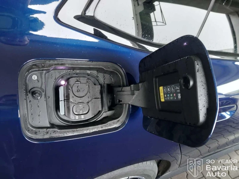 BMW i4 40 xDrive M Sport Paket, снимка 14 - Автомобили и джипове - 52833524