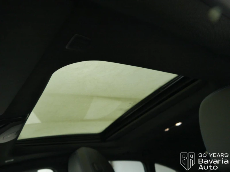 BMW i4 40 xDrive M Sport Paket, снимка 9 - Автомобили и джипове - 52833524