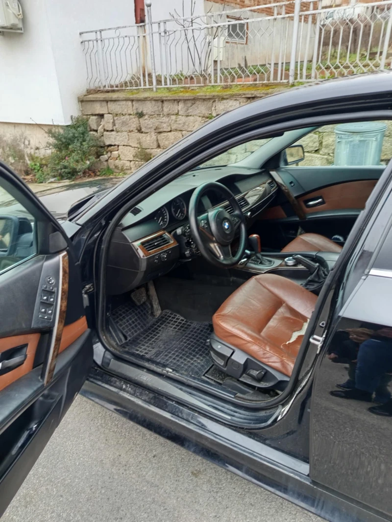 BMW 525 М Пакет , снимка 9 - Автомобили и джипове - 53062879