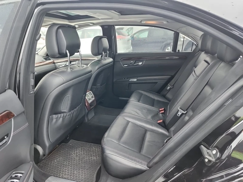 Mercedes-Benz S 550 * CARFAX * БЕЗ ПЪРВОНАЧАЛНА ВНОСКА, снимка 13 - Автомобили и джипове - 53093817