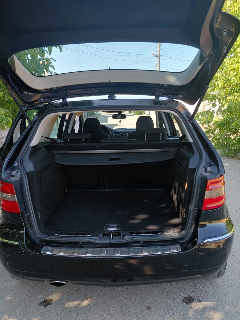 Mercedes-Benz B 180 1, 8cdi, снимка 13 - Автомобили и джипове - 53239989