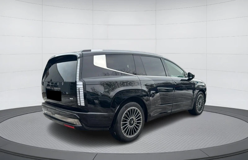 Hyundai IONIQ 9 PERFORMANCE 4WD BOSE PANORAMA 360 7-МЕСТЕН, снимка 3 - Автомобили и джипове - 53262859