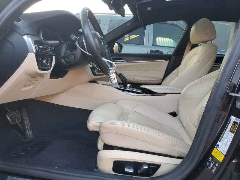 BMW 540 XDRIVE M PACK* HEAD UP* LANE ASSIST* , снимка 7 - Автомобили и джипове - 53561640