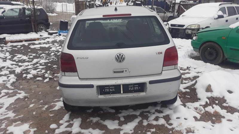 VW Polo 4br.1.4 TDI 75 ks 1.4 1.6V 75ks, снимка 8 - Автомобили и джипове - 47602503