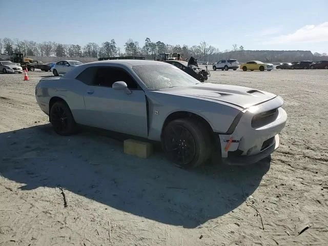 Dodge Challenger 6.4l R, снимка 13 - Автомобили и джипове - 54730552