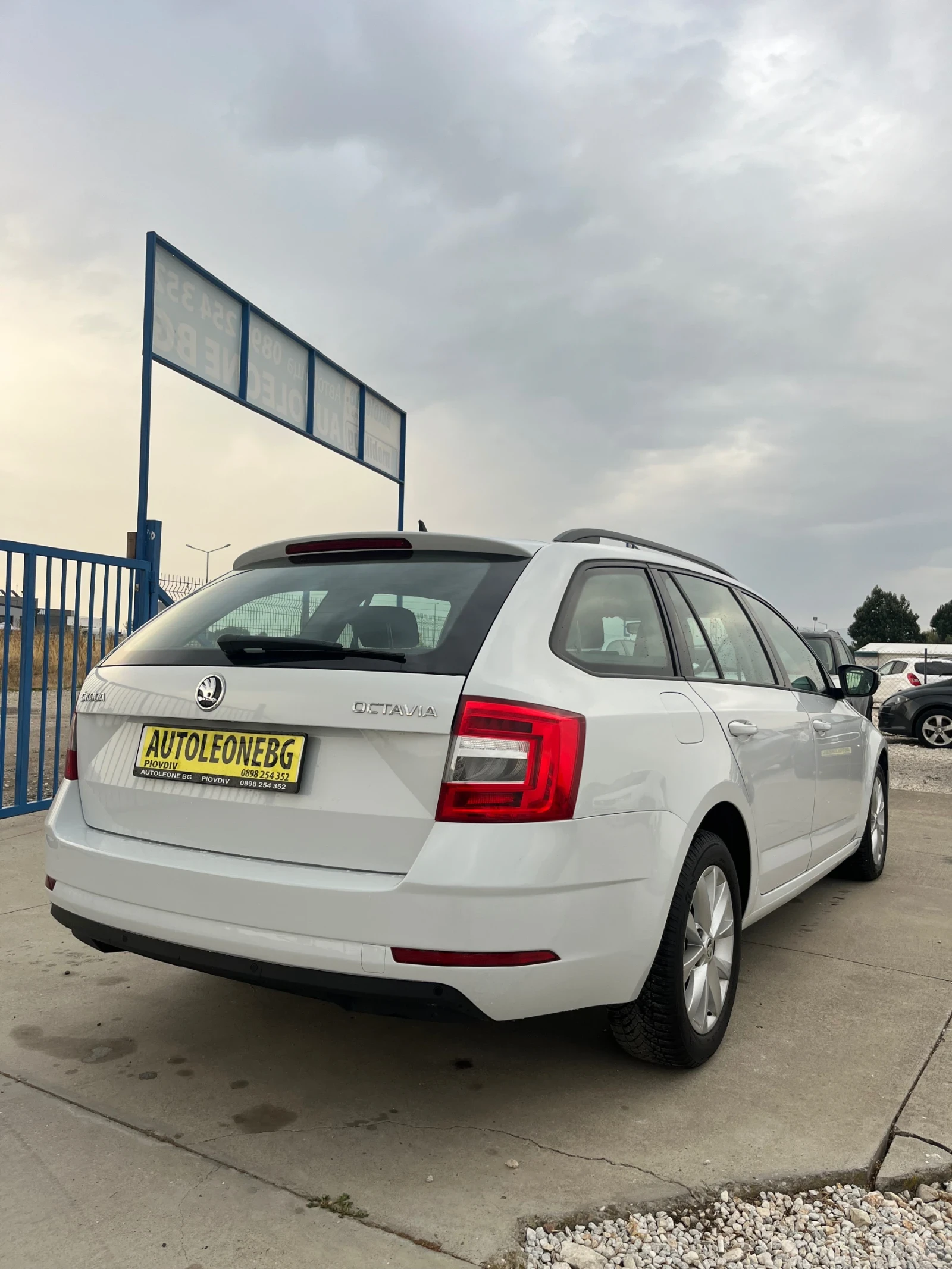 Skoda Octavia 1.6 TDi DSG - изображение 4