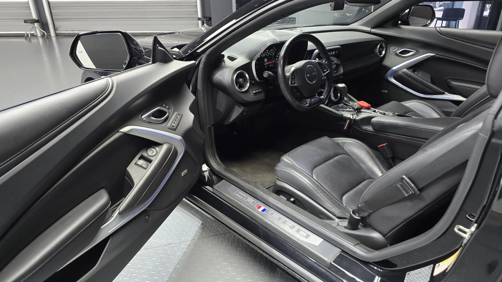 Chevrolet Camaro S6 6.2 V8 | Mobile.bg   11