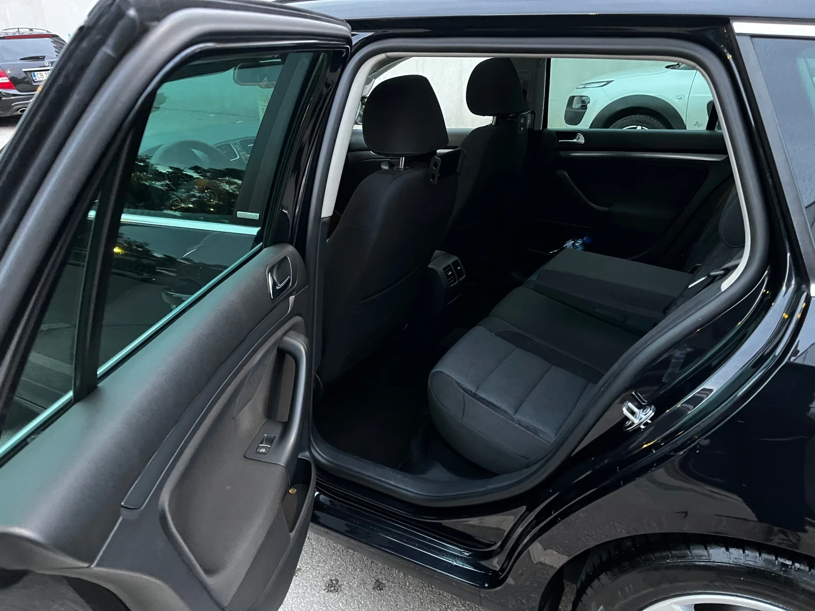 VW Golf 2.0 TDI STYLE  - изображение 8