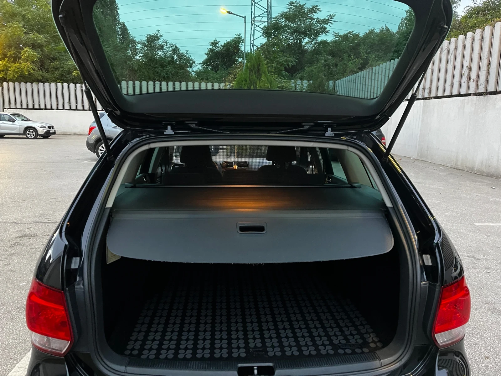 VW Golf 2.0 TDI STYLE  - изображение 6