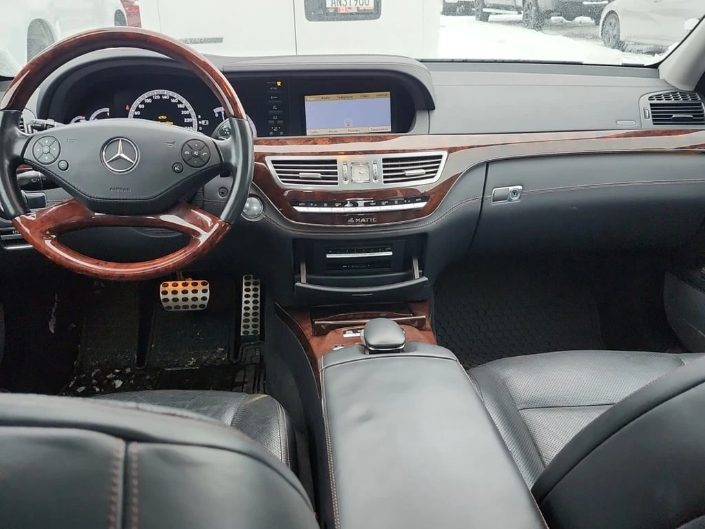 Mercedes-Benz S 550 * CARFAX * ��� ������������ ������ | Mobile.bg � ����������� 11