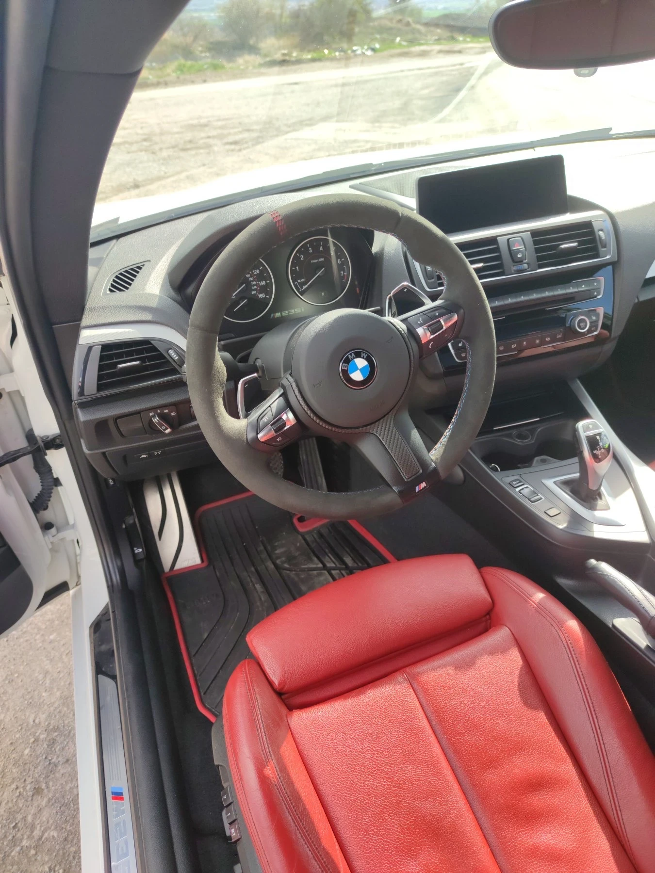 BMW 235 M performance , снимка 10 - Автомобили и джипове - 53738110