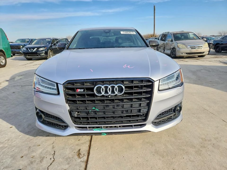 Audi S8 PLUS QUATTRO, снимка 2 - Автомобили и джипове - 53772367