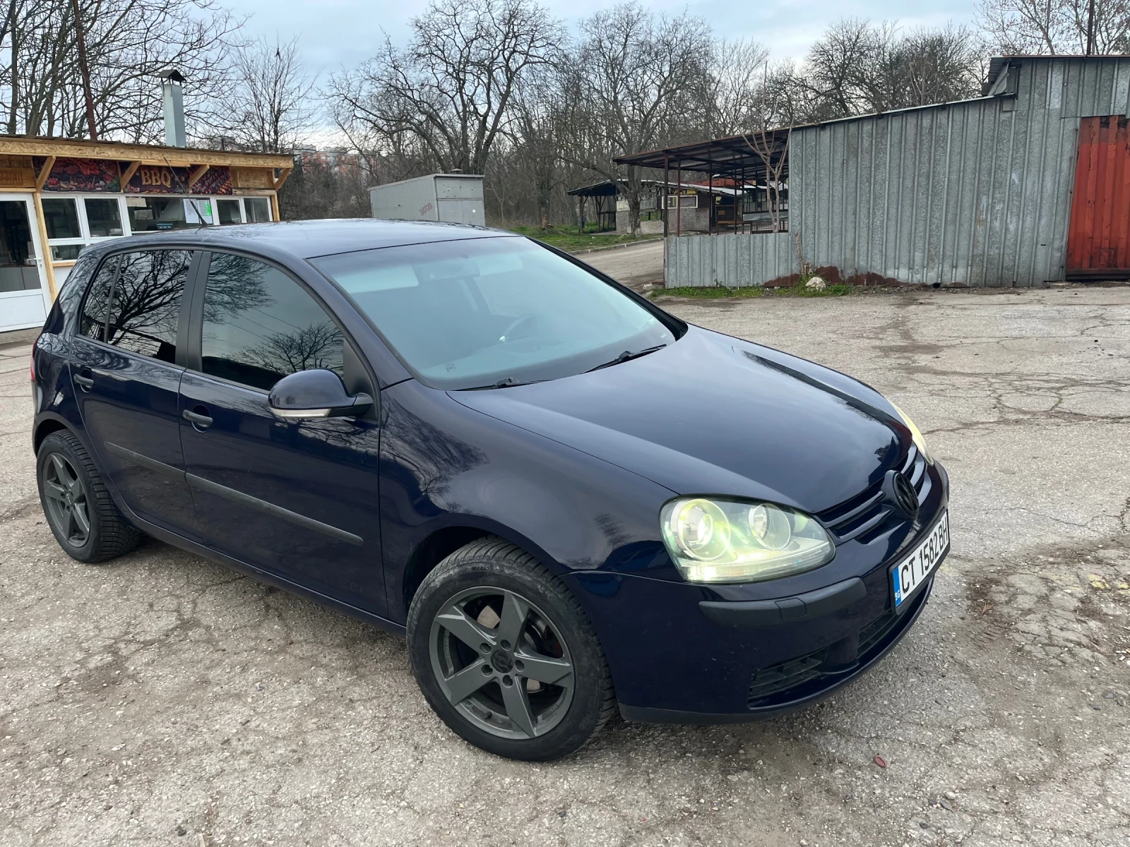 VW Golf Golf5, снимка 2 - Автомобили и джипове - 54151337