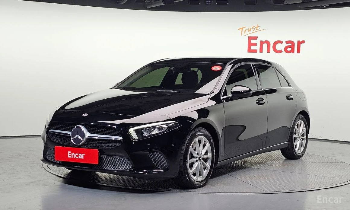 Mercedes-Benz A 220 DIGITAL* ПОДГРЕВ* LANE ASSIST* КАМЕРА* ПАМЕТ* 