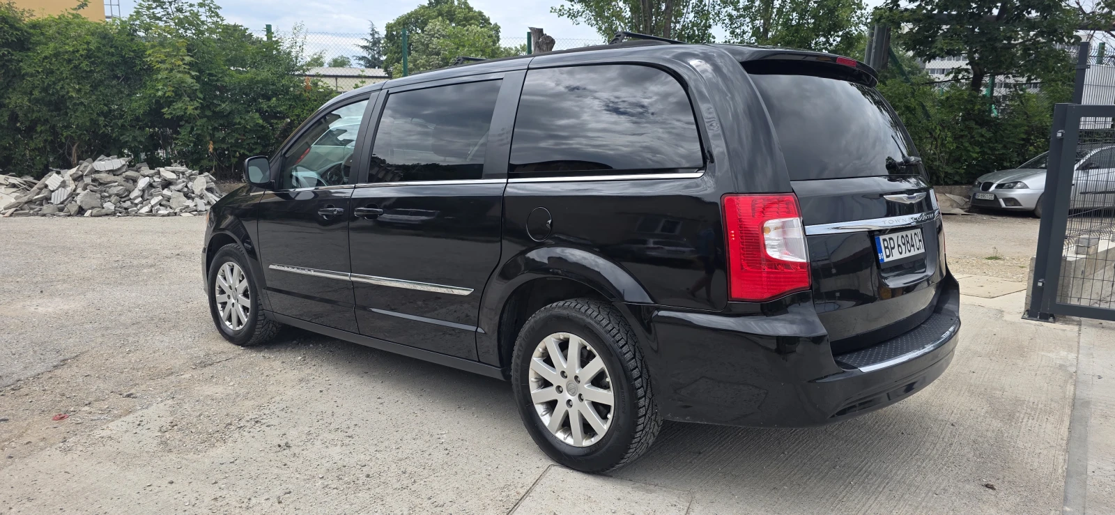 Chrysler Town and Country 3.6, снимка 6 - Автомобили и джипове - 55151921