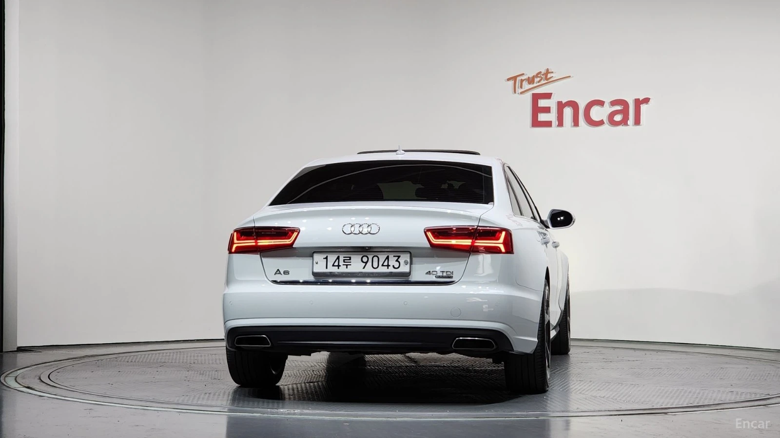 Audi A6 3.0TDI* QUATTRO* ПОДГРЕВ* ОБДУХВАНЕ* ШИБИДАХ* КАМЕ, снимка 4 - Автомобили и джипове - 55655940