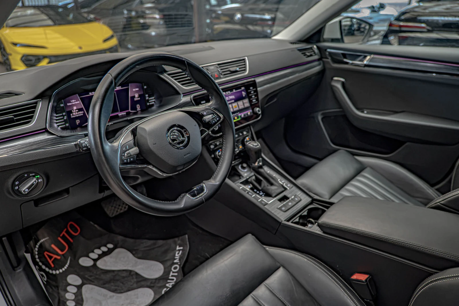 Skoda Superb 2.0TDI/DSG/4X4/Virtual/Ambient/Камера/Memory/, снимка 7 - Автомобили и джипове - 55674392
