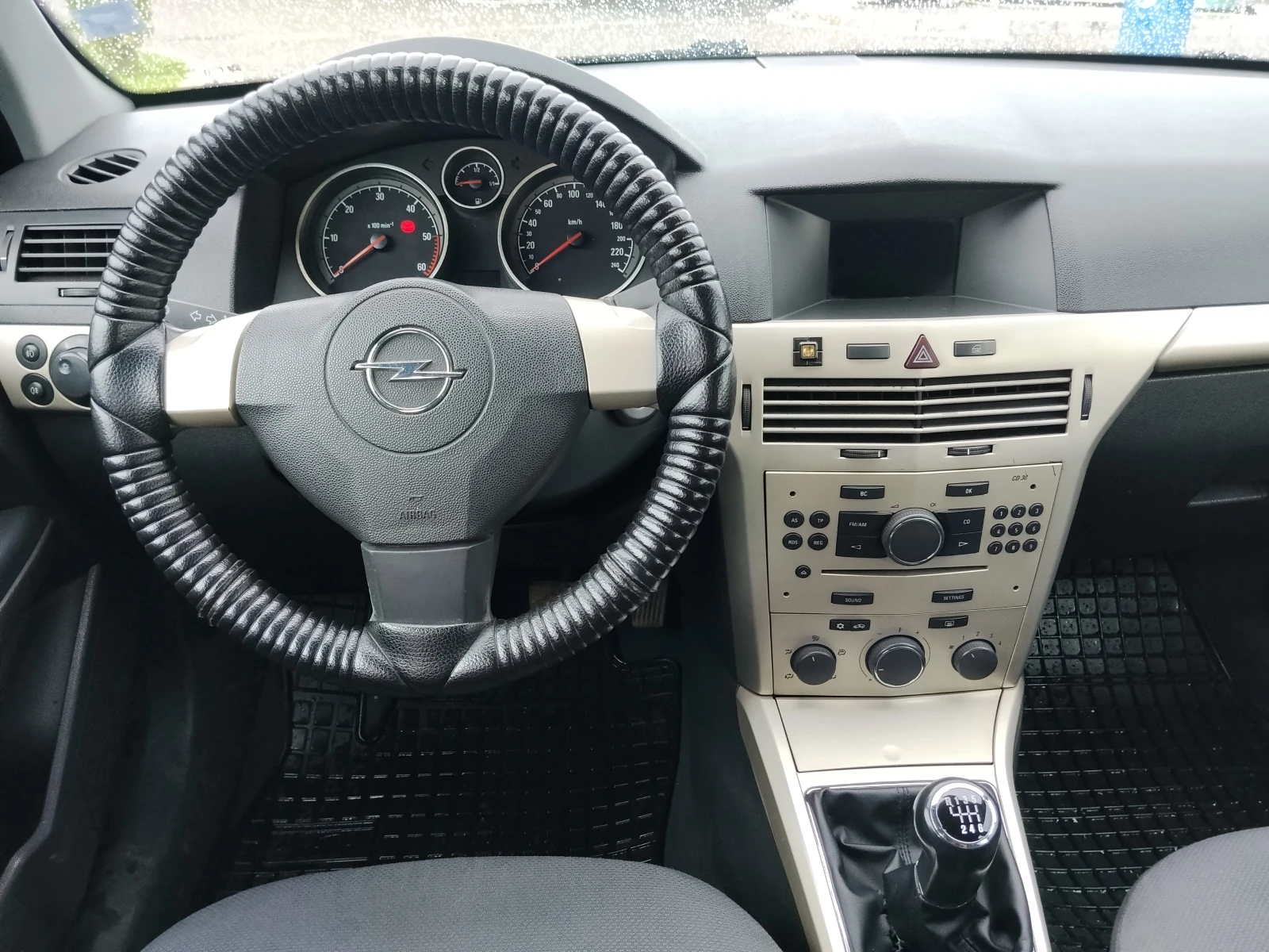 Opel Astra 1.9 JTD/120к., снимка 7 - Автомобили и джипове - 55678694