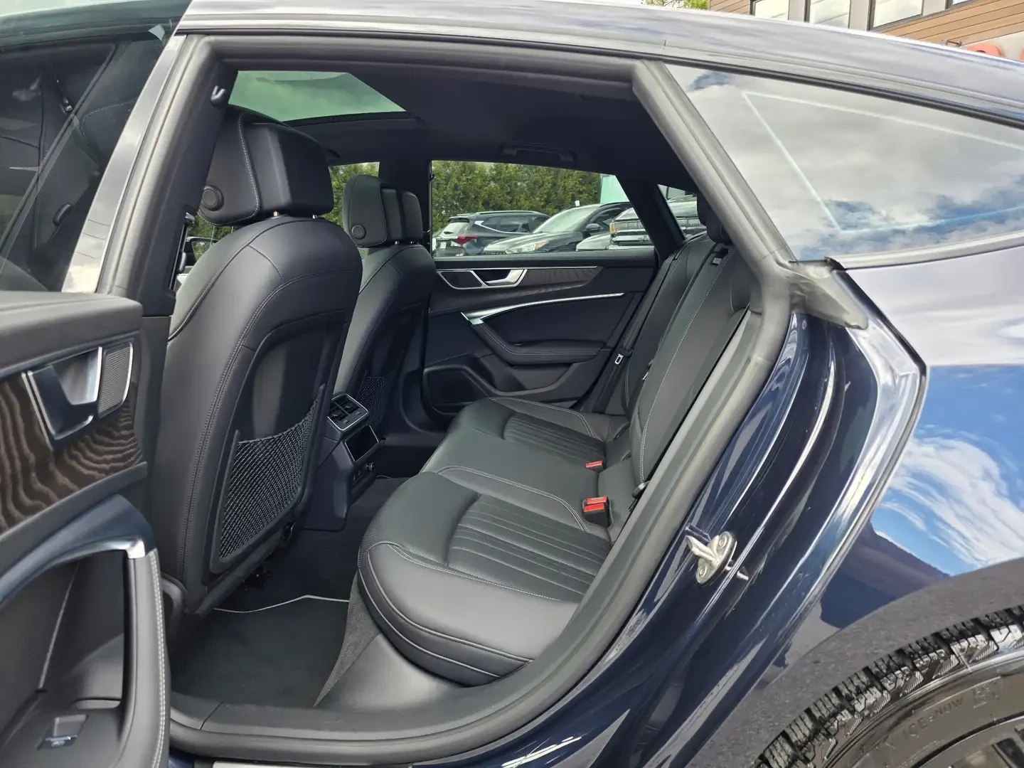 Audi A7 55TFSI* MATRIX* S* LINE* BANG* OLUFSEN* ОБДУХВАНЕ*, снимка 11 - Автомобили и джипове - 55786547