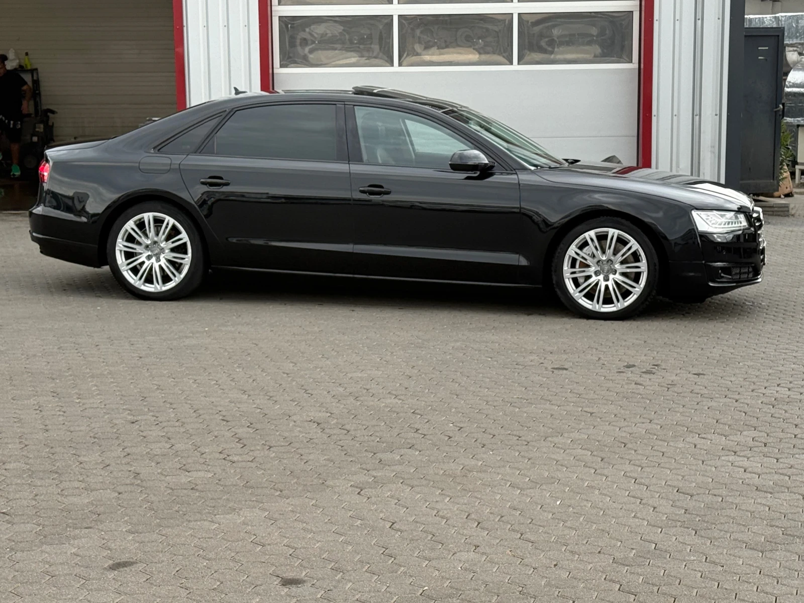 Audi A8 4.0T 450k.c. ТОП СЪСТОЯНИЕ, снимка 4 - Автомобили и джипове - 56139890