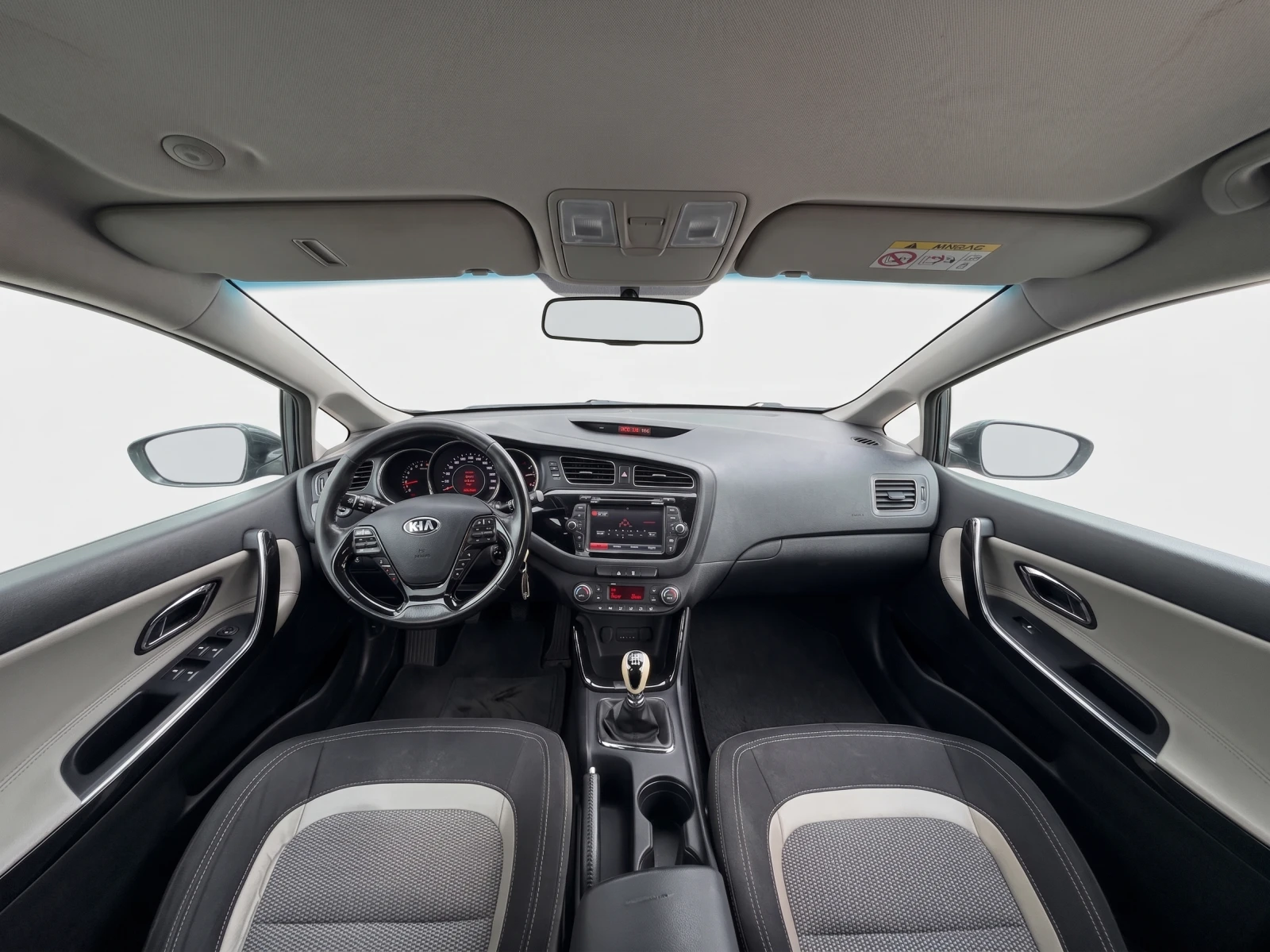 Kia Ceed dynamics 1.6 TDCI ALU КАМЕРА КЛИМАТРОНИК ТЕМПОМАТ, снимка 7 - Автомобили и джипове - 56270786
