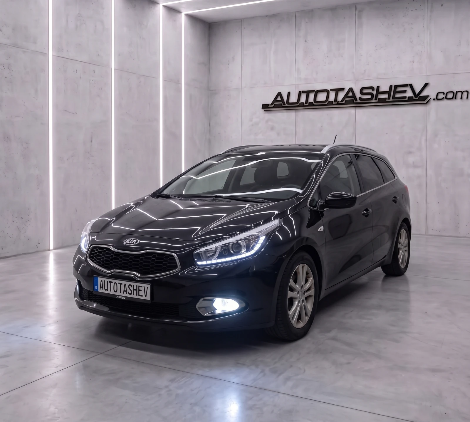 Kia Ceed dynamics 1.6 TDCI ALU КАМЕРА КЛИМАТРОНИК ТЕМПОМАТ