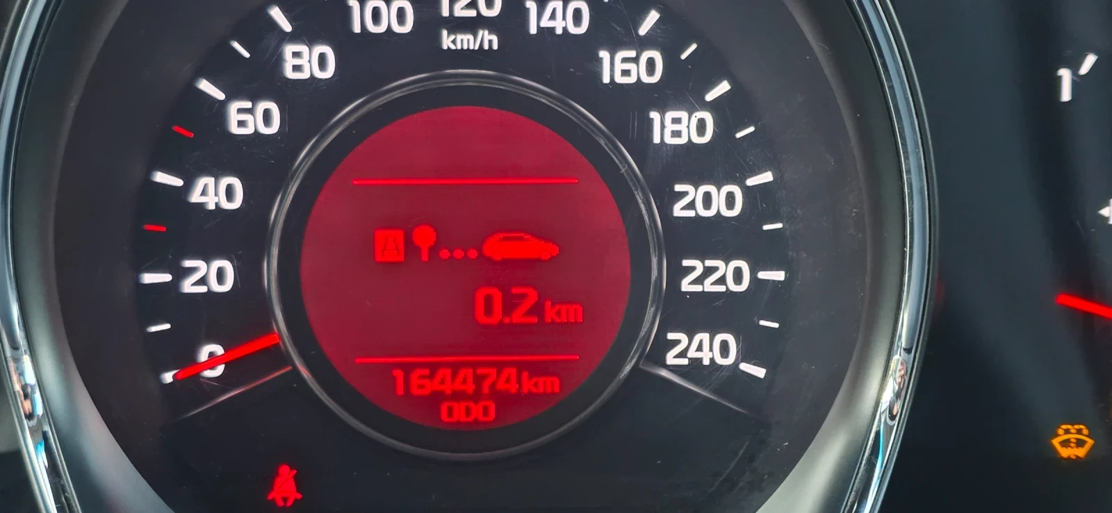 Kia Ceed 1.6d , снимка 15 - Автомобили и джипове - 56340680