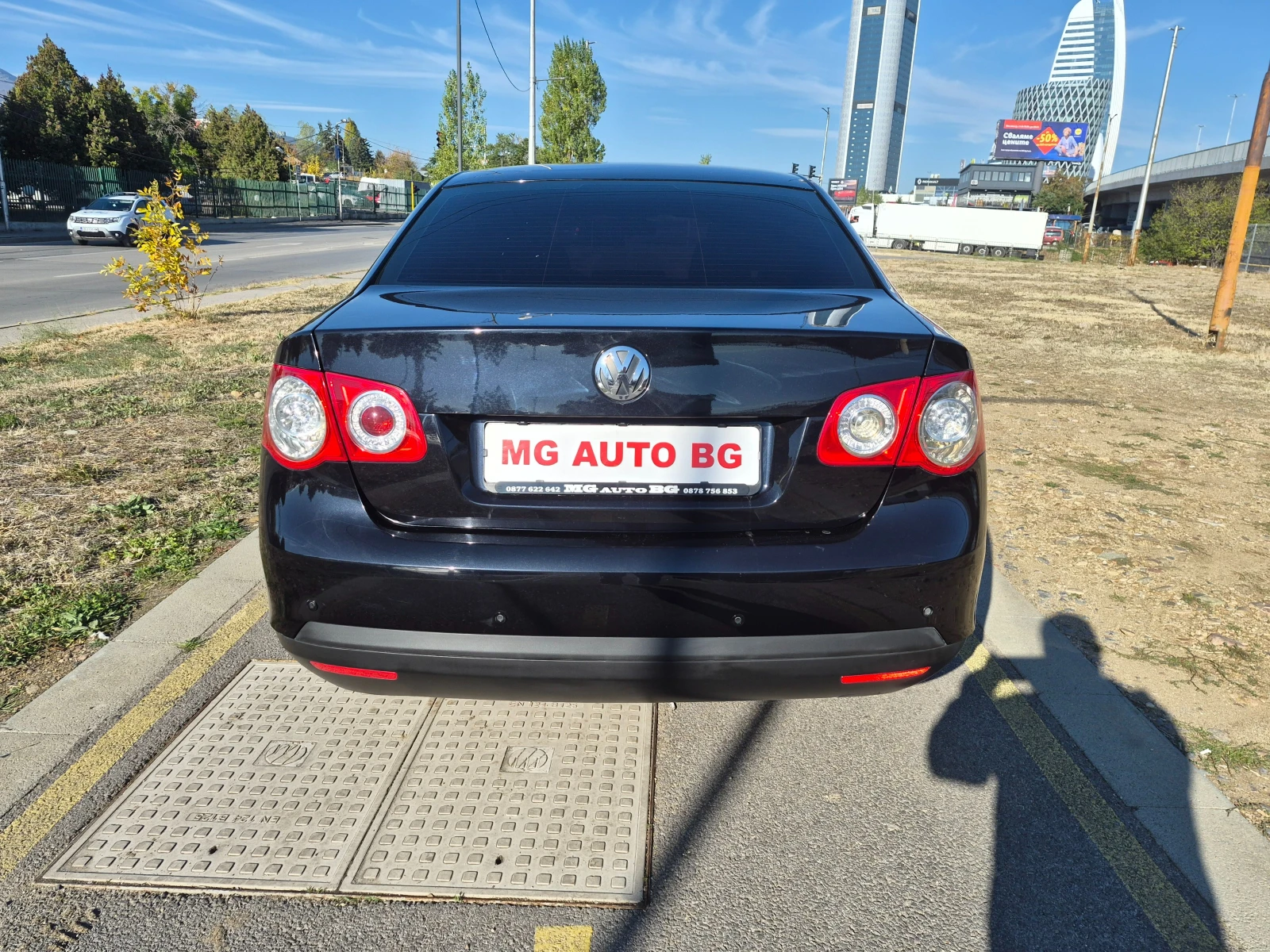 VW Jetta 1.6i, снимка 5 - Автомобили и джипове - 56563451