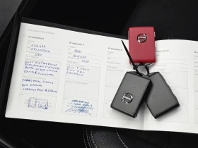 Volvo XC40, снимка 15