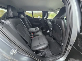 Volvo XC40, снимка 7