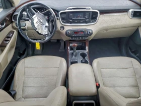 Kia Sorento 2.0L 4 Front-wheel Drive - 13900 лв. / 7106.96 € - 41786972 11