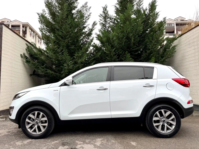 Kia Sportage 2.0CRDI FACE LIFT NAVI PODGREV KAMERA , снимка 8 - Автомобили и джипове - 47978944