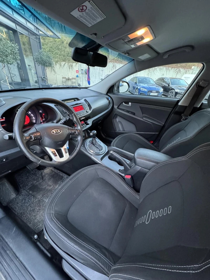 Kia Sportage, снимка 10 - Автомобили и джипове - 48375264