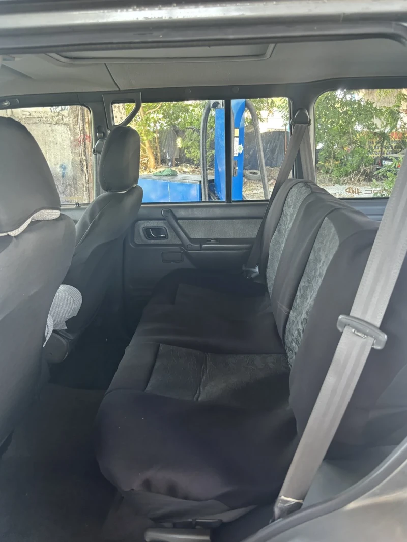 Mitsubishi Pajero, снимка 13 - Автомобили и джипове - 52702313