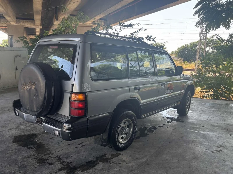 Mitsubishi Pajero, снимка 6 - Автомобили и джипове - 52702313