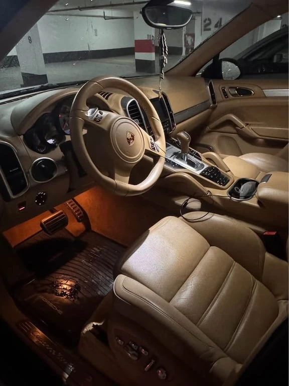Porsche Cayenne 2011 TURBO * БЕЗ ПЪРВОНАЧАЛНА ВНОСКА *  - изображение 8
