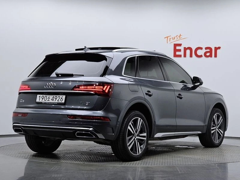 Audi Q5 2.0 DTP Automatic, снимка 2 - Автомобили и джипове - 55960593
